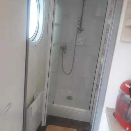 Mobile Home Sur Camping 3* Louer Par Un Particulier, Proche De Europa Park *